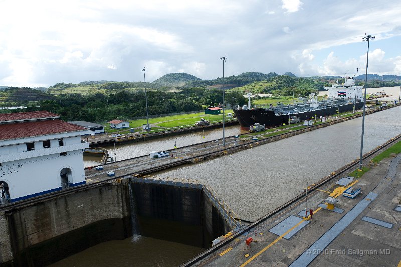 20101204_153040 D3S.jpg - Miraflores Locks, Panama Canal. Tanker now in position to be lowered